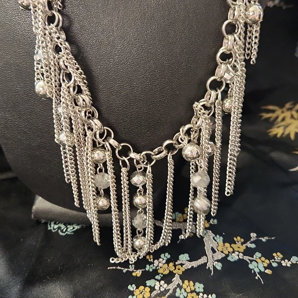 Paparazzi Silvertone Fringe Necklace